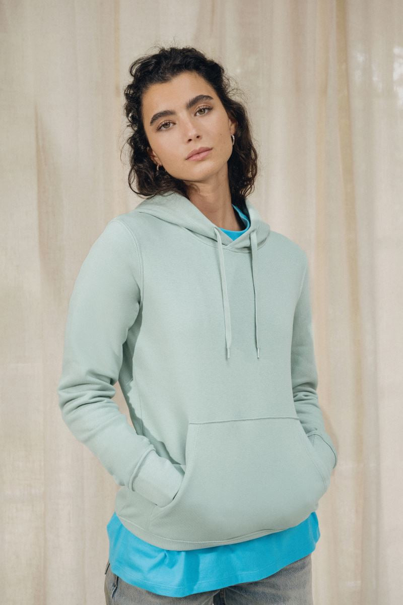 K4028 / Woman / Bio-Kapuzenpullover