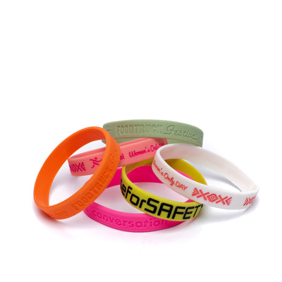 Silikonarmband ML3005 in Pantone-Farbe inkl. Veredelung